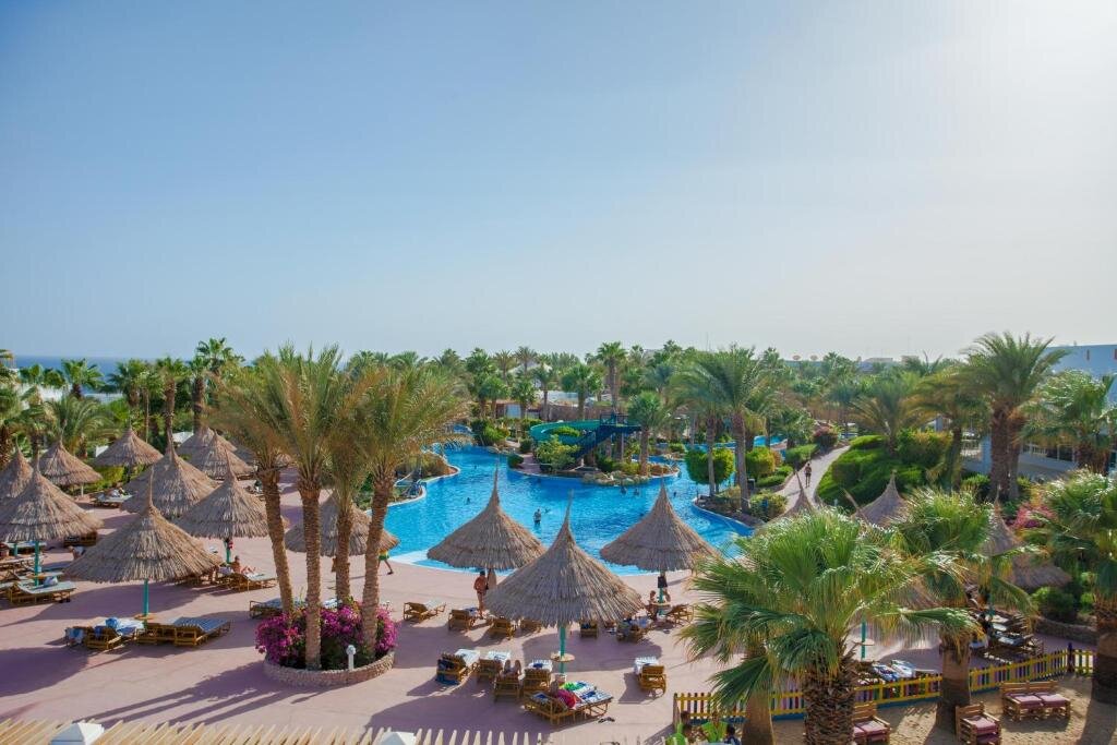Golf beach 1